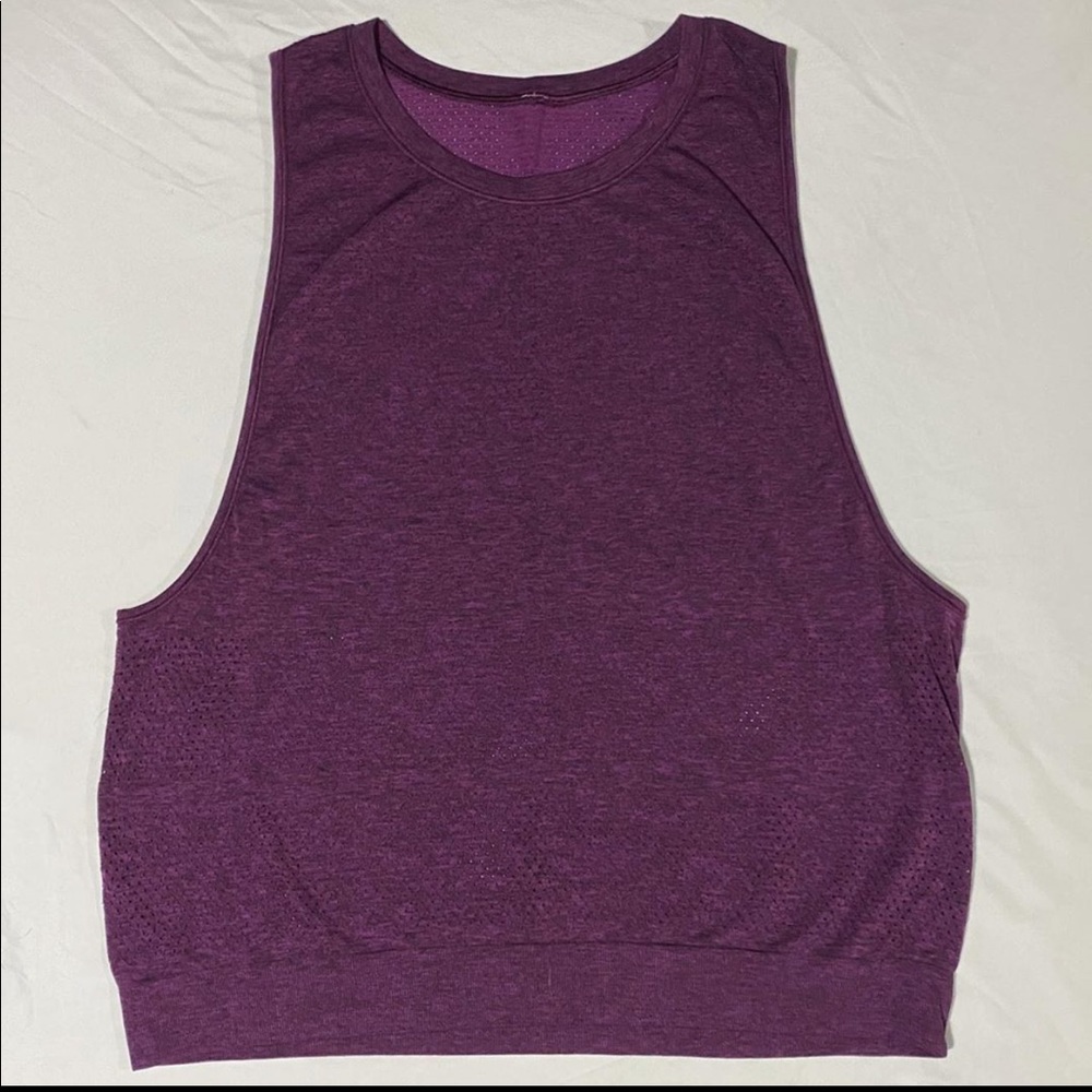 Lululemon muscle tank